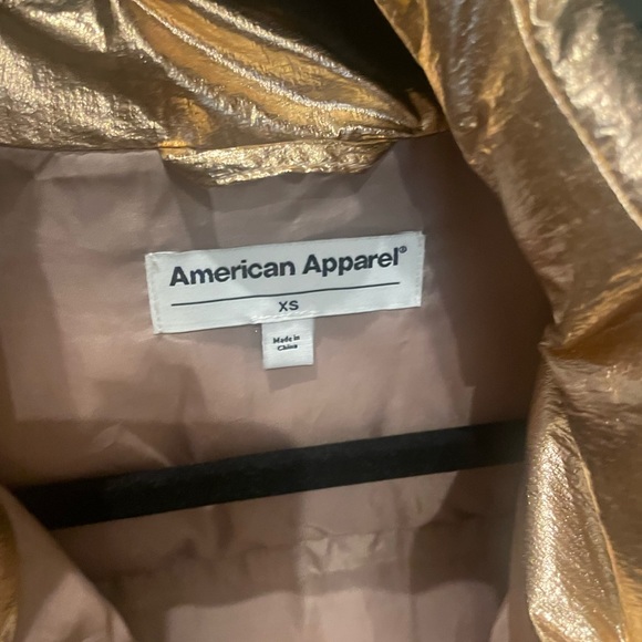 American apparel - Picture 2 of 3